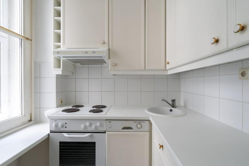 Historic Heart Apartment Vienna Esterno foto